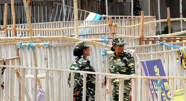 “There are 29,249 female police in paramilitary forces which have 9,82,391 total personnel and officers,” the BPR-D report said.(Diwakar Prasad/ HT file photo)