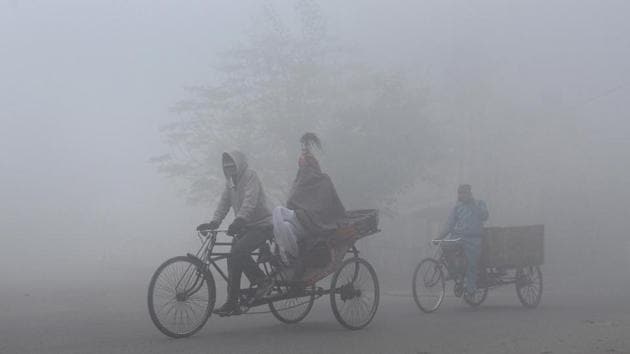 Severe winter cold is breaking records in Rajasthan with Churu and Mount Abu recording sub-zero temperatures.(PTI | Representational image) Severe winter cold is breaking records in Rajasthan with Churu and Mount Abu recording sub-zero temperatures.(PTI | Representational image)