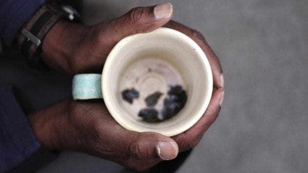 “Cups of Nun Chai” reflects on Kashmir, but also on nation-making and colonisation, and on power and violence. According to publisher Yaarbal Books, the histories, political forces and grief behind this work emerge gradually, but with great sensitivity. And eventually with an unexpected degree of ferocity. (Alana Hunt)