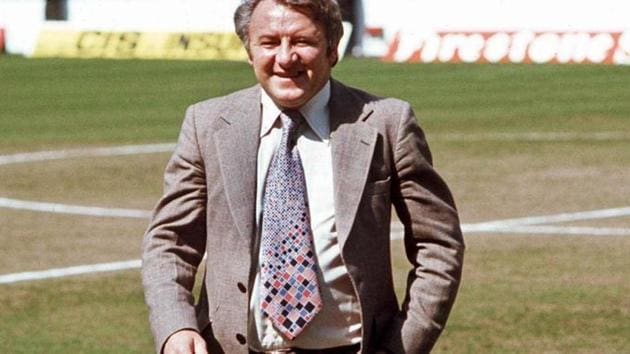 Photo of former Manchester United and Scotland manager Tommy Docherty(Twitter)