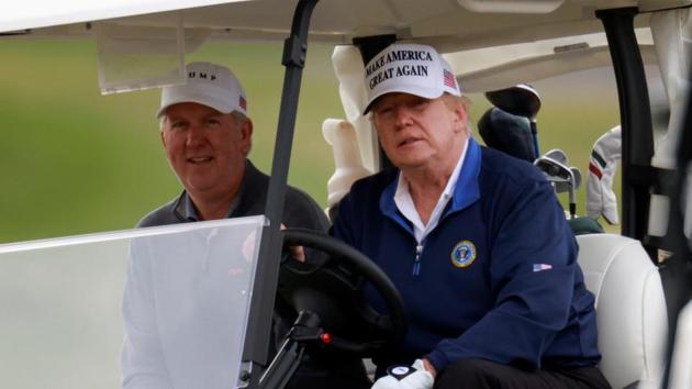 US President Donald Trump arrived at his Mar-a-Lago home in Florida after dark on December 23.(REUTERS)