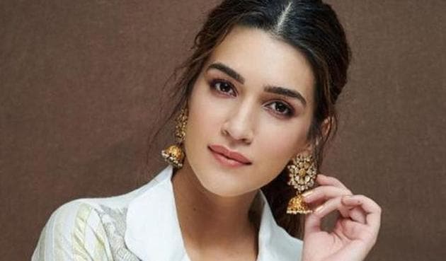 Kriti Sanon has resolved to write about her feelings in a journal. Kriti Sanon has resolved to write about her feelings in a journal.