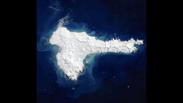 The image shows Elephant Island. (Instagram/@nasaearth) The image shows Elephant Island. (Instagram/@nasaearth)