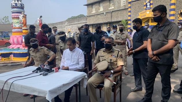 The minister was speaking in the context of the long-standing issue of overcrowding in jails in the state during his visit to Yerawada Central Jail on Friday. (Sourced) The minister was speaking in the context of the long-standing issue of overcrowding in jails in the state during his visit to Yerawada Central Jail on Friday. (Sourced)
