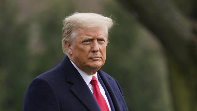 Trump, who has yet to formally concede his November election defeat to his Democratic rival, returned to Washington early from his Florida resort amid a fight with Congress over a defense bill and coronavirus aid checks. (AP photo) Trump, who has yet to formally concede his November election defeat to his Democratic rival, returned to Washington early from his Florida resort amid a fight with Congress over a defense bill and coronavirus aid checks. (AP photo)