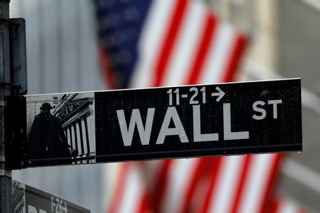 New York Stock Exchange said that it would suspend trading in the stocks on either January 7 or January 11. (REUTERS) New York Stock Exchange said that it would suspend trading in the stocks on either January 7 or January 11. (REUTERS)