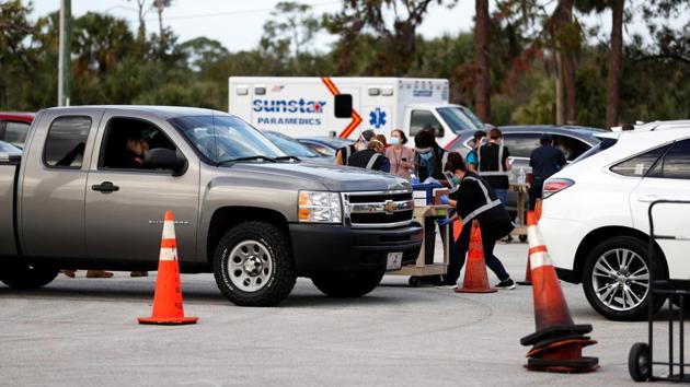 Photos: US Covid-19 cases over 20 million; deaths pass ...