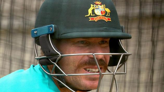 Australia’s David Warner bats in the nets(Getty Images)