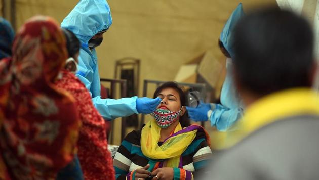Of the total incoming passengers, 101 of the 181 passengers traced till December 30 had tested negative for the virus in Bihar, officials said.(RAJ K RAJ/HT PHOTO.)