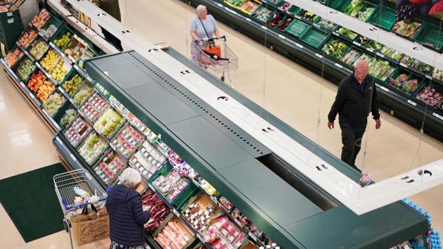 Supermarkets have stockpiled key goods, but there are concerns about fresh produce supplies as shippers adjust to new border protocols (REUTERS) Supermarkets have stockpiled key goods, but there are concerns about fresh produce supplies as shippers adjust to new border protocols (REUTERS)