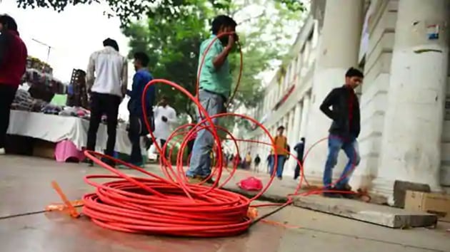 Fiberisation enables high-quality broadband which can provision a high-quality broadband with high-speed data, Taipa director said. (Mint File Photo) Fiberisation enables high-quality broadband which can provision a high-quality broadband with high-speed data, Taipa director said. (Mint File Photo)