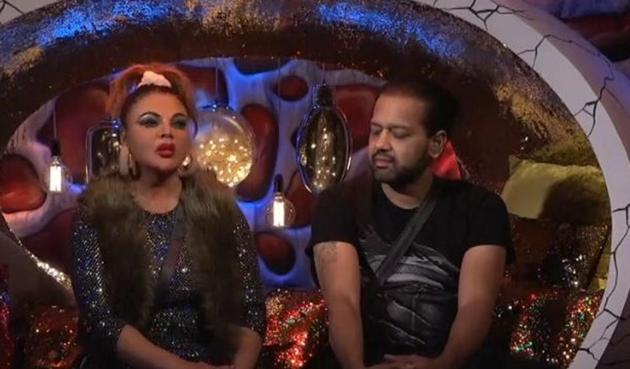 Bigg Boss 14: Rahul Mahajan and Rakhi Sawant had two major fights inside the house - once, when Rahul called her a cheap celebrity and the second time, when Rakhi tore down his dhoti.