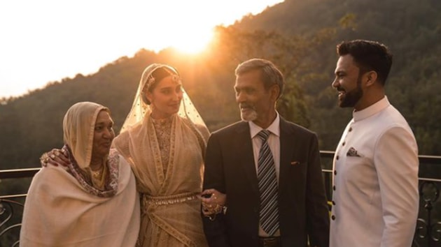 Ali Abbas Zafar with his wife, Alicia and his parents.
