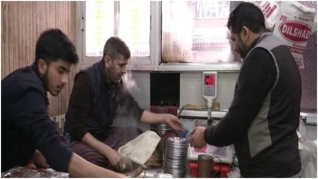 Kashmiri meat delicacy ‘Harisa’ in high demand during winter in Valley(ANI) Kashmiri meat delicacy ‘Harisa’ in high demand during winter in Valley(ANI)