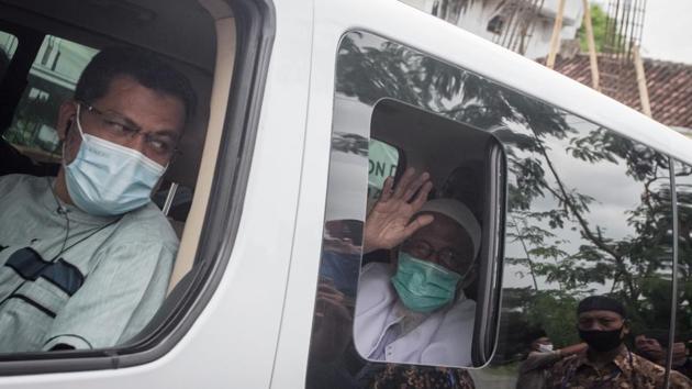 “Abu Bakar Bashir was released from Gunung Sindur prison at 5.30 a.m.,” Rika Aprianti, a spokeswoman for the corrections department, told reporters.(Reuters)