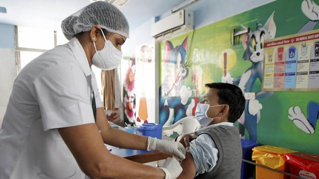 File photo: A health worker takes part in a dry run as part of preparedness for the administration of Covid-19 vaccine.(PTI) File photo: A health worker takes part in a dry run as part of preparedness for the administration of Covid-19 vaccine.(PTI)