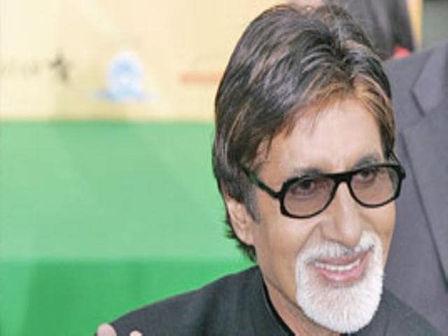 Bollywood star Amitabh Bachchan arrives at the Hallam FM Arena for the IIFA awards in Sheffield, England.