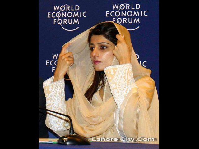 She is co-owner of the Polo Lounge, an upscale, popular restaurant located on the Lahore Polo Grounds.