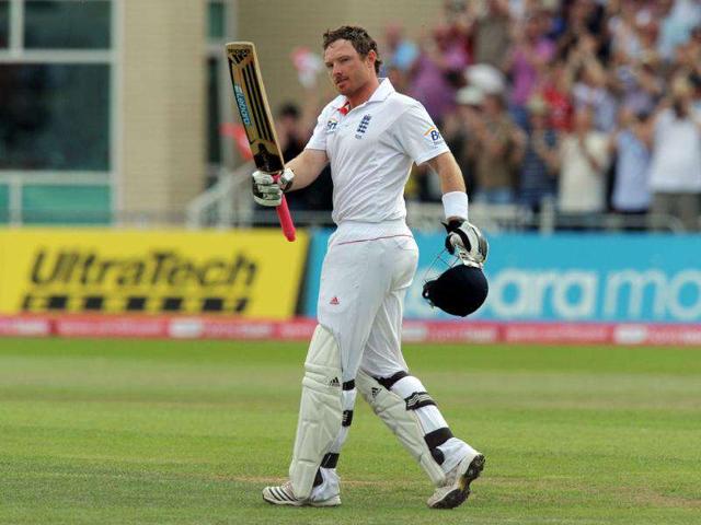 England-s-Ian-Bell-celebrates-100-not-out-during-the-third-day-of-the-second-cricket-Test-match-at-Trent-Bridge-in-Nottingham England-s-Ian-Bell-celebrates-100-not-out-during-the-third-day-of-the-second-cricket-Test-match-at-Trent-Bridge-in-Nottingham