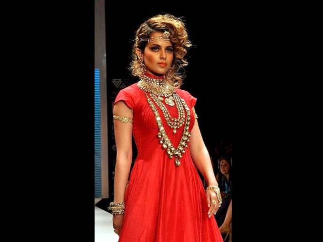 As Bollywood actress Kangna Ranaut shows off Amrapali's jewellery collection, we just have one question. What was she thinking?! (AFP)