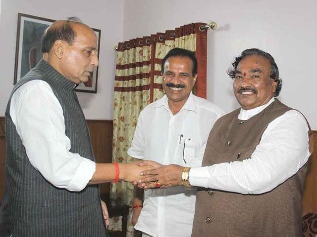 Karnataka chief minister DV Sadananda Gowda with BJP state president KS Eeshwarappa calling on senior party leader Rajnath Singh in New Delhi.