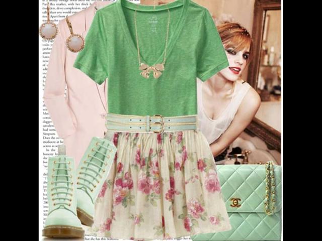 Fresh mint: The Old Navy t-shirt, Stella McCartney blazer, Eruca skirt, Dr. Martens boots give a refreshing and casual look.