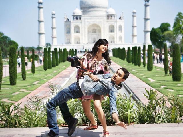 Imran Khan and Katrina Kaif play the romantic leads in the film.