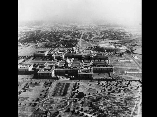 Commissioned much later after the layout of New Delhi was planned, the Parliament House (then called Council House) got a secondary location compared to the Government House and Secretariat.