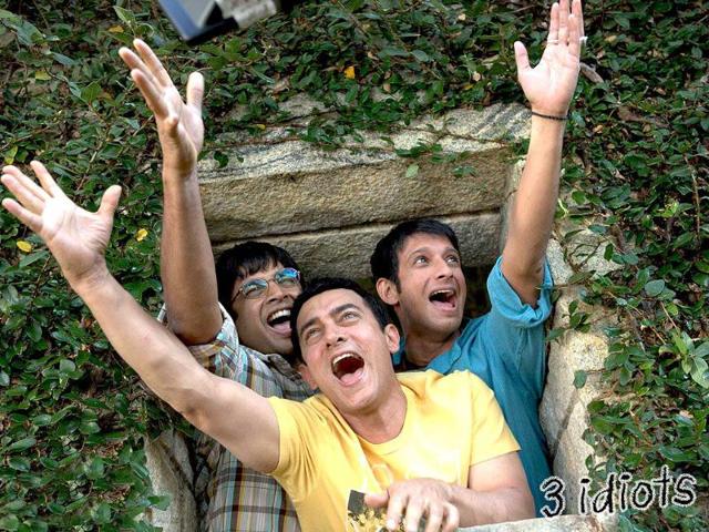 Aamir Khan starrer Ghajini was the first among the recent films to enter this club. The film earned Rs 115 cr.