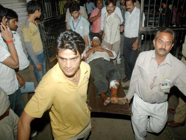 An injured being taken away from the site of explosion at Jai Hospital in Agra.