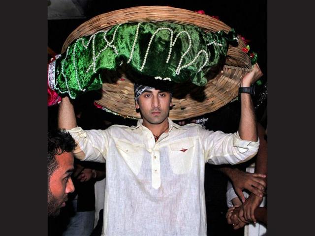 Filmstars are increasingly seeking divine intervention for their movies' success at shrines and temples. Ranbir Kapoor is the latest one to make a 'rocking' dua at Hazrat Nizamuddin Dargah.