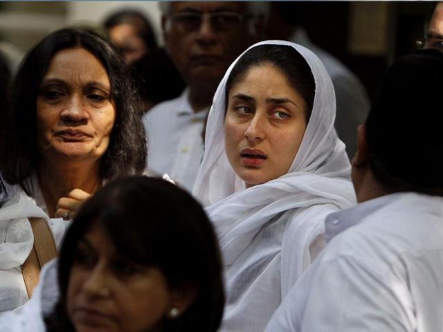 Bollywood actor Kareena Kapoor attends the funeral procession of Mansoor Ali Khan Pataudi in New Delhi.