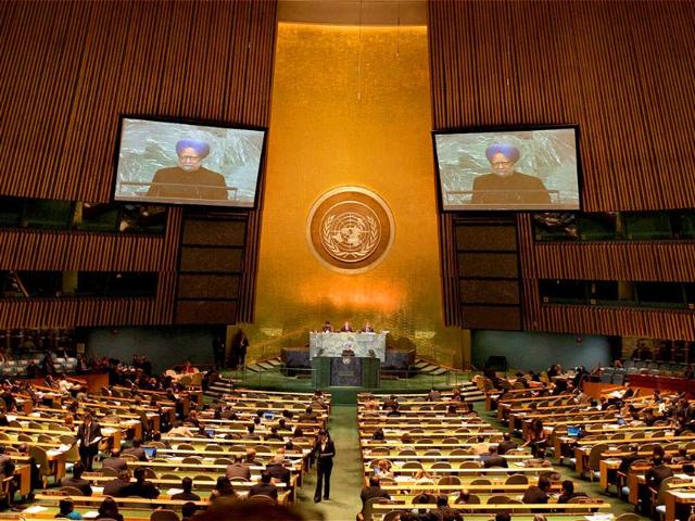 Indian PM Manmohan Singh addresses the United Nations General Assembly at UN headquarters in New York.