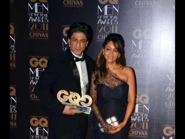 Gauri and SRK, though colour co-ordinated, look worn out.