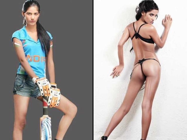 Though not on cricket field, Poonam Pandey fulfilled her nude promise on Twitter.