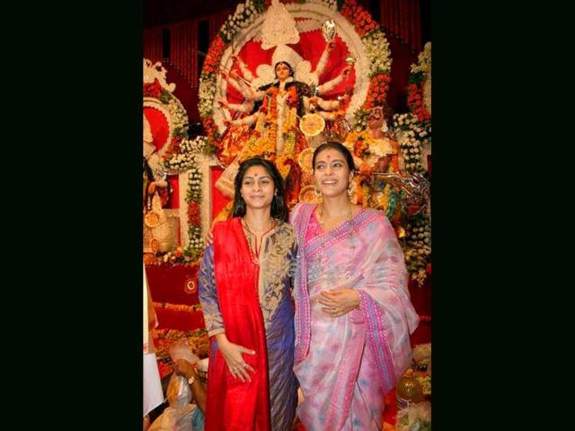 Kajol visits yet another Puja pandal, this time with sister Tanisha.