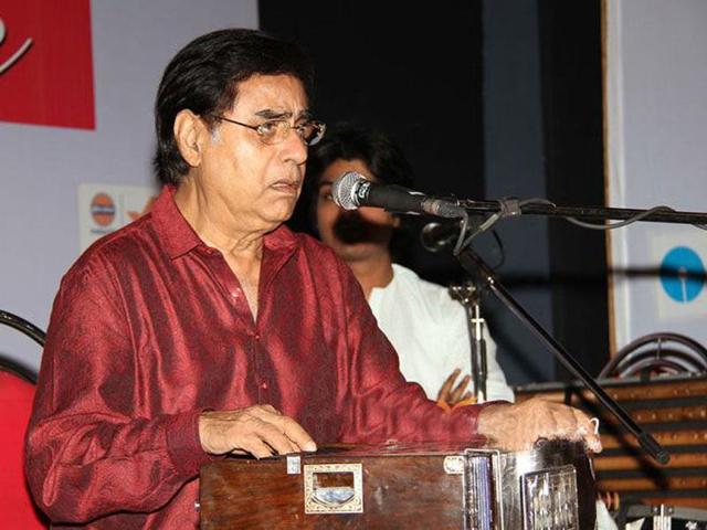 Jagjit Singh lent his voice to many an actors, espcially in the 1980s and 1990s.