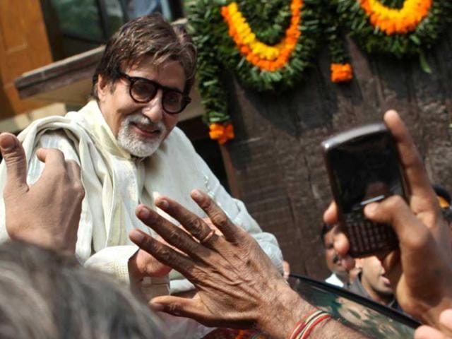 Bollywood superstar Amitabh Bachchan celebrated his 69th birthday by greeting star-struck fans outside his residence in Mumbai. Here's a dekko at the celebrations.