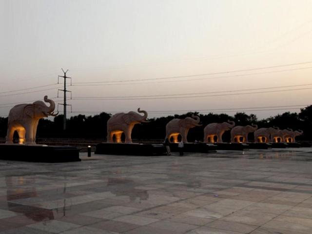 The 33 hectare project in Noida's sector has 15 statues of Dalit icons Dr BR Ambedkar, Jyotirao Phule and Kanshi Ram. Uttar Pradesh chief minister Mayawati is scheduled to inaugurate the park on October 14. Photo by Virendra Singh Gosain/HT photos.