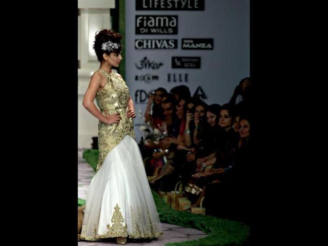 Kangna Ranaut walks the ramp for designer Shantanu Goenka.