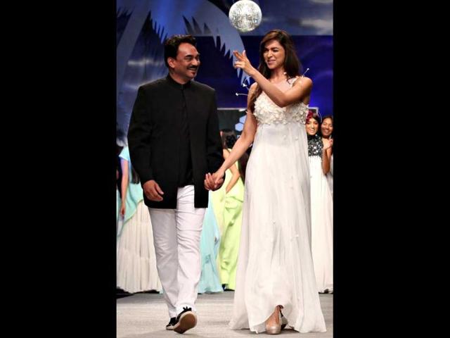 Deepika gets cheeky on the ramp.