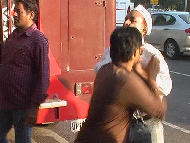 TV grab of the attack on Anna supporters by Sri Ram Sene activists outside the Patiala House court in New Delhi.