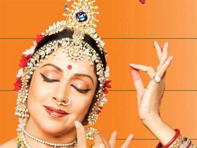 Appearing in over 150 films in a career span of 40 years, she has starred in a large number of successful films, and her performances in both commercial and arthouse cinema