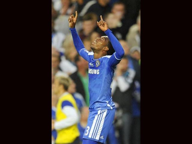 Chelsea's Daniel Sturridge celebrates after scoring a goal during the English Premier League soccer match against Everton at Stamford Bridge in London. (Photo: Reuters)