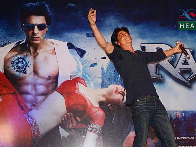 SRK in his favourite pose.
