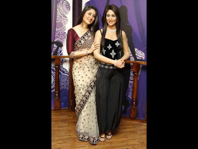 It's hard to tell which is the real Kareena!