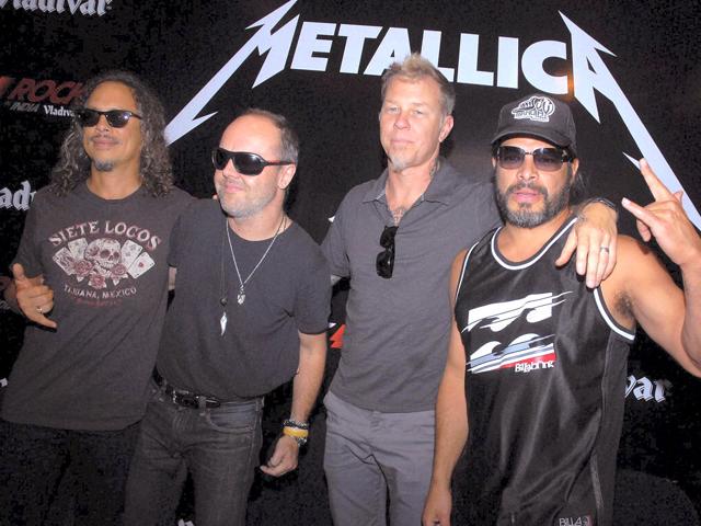 Metallica cancels concert in Gurgaon after doubts with regard to the safety of the concert audience.
