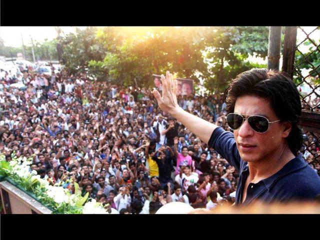 SRK's popularity speaks for itself.