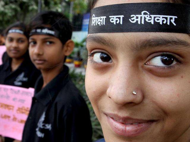 On the occasion of Children's Day, more than 100 students from different government schools in Delhi demonstrated at the ITO crossing demanding delivery of quality education in their schools.