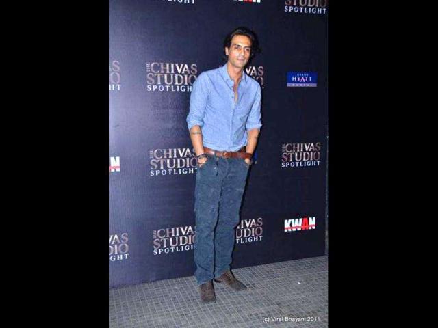 Arjun Rampal still looks the supermodel show-stopper.